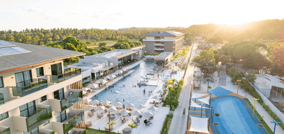 Conheça as vantagens de ter uma multipropriedade na praia